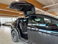 Tesla Model X vaihtoauto