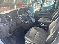 Ford Tourneo Custom vaihtoauto