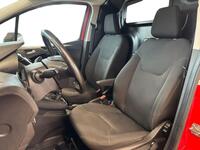 Ford Transit Courier vaihtoauto