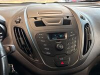 Ford Transit Courier vaihtoauto