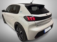 Peugeot e-208 vaihtoauto
