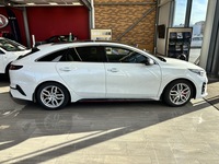 Kia Proceed vaihtoauto