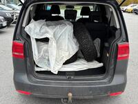 Volkswagen Touran vaihtoauto