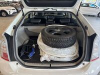 Toyota Prius PHEV vaihtoauto