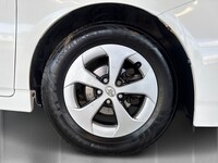 Toyota Prius PHEV vaihtoauto