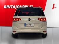 Volkswagen Touran vaihtoauto