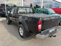 Nissan Navara vaihtoauto
