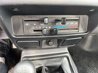 Nissan Navara vaihtoauto