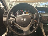Honda Accord vaihtoauto