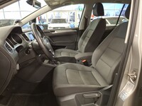 Volkswagen Golf Sportsvan vaihtoauto