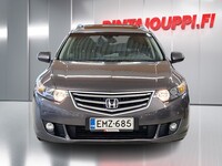 Honda Accord vaihtoauto