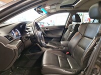 Honda Accord vaihtoauto