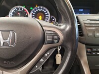 Honda Accord vaihtoauto