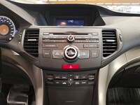 Honda Accord vaihtoauto