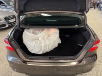 Toyota Camry vaihtoauto