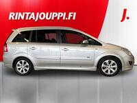 Opel Zafira vaihtoauto