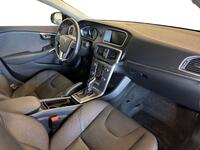 Volvo V40 Cross Country vaihtoauto