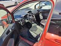 Ford Tourneo Courier vaihtoauto