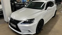 Lexus IS vaihtoauto