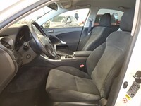 Lexus IS vaihtoauto