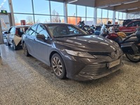 Toyota Camry vaihtoauto