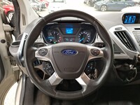 Ford Tourneo Custom vaihtoauto