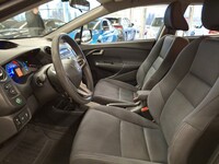 Honda Insight vaihtoauto