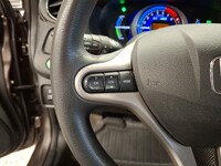 Honda Insight vaihtoauto