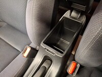 Honda Insight vaihtoauto