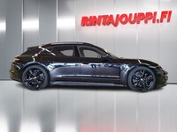 Porsche Taycan vaihtoauto