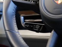 Porsche Taycan vaihtoauto