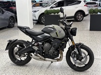 Triumph TR vaihtoauto