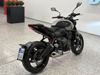 Triumph TR vaihtoauto