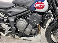 Triumph TR vaihtoauto