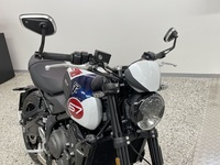 Triumph TR vaihtoauto