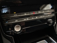 Jaguar XE vaihtoauto