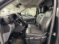 Opel Vivaro vaihtoauto