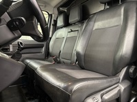 Opel Vivaro vaihtoauto