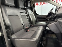 Opel Vivaro vaihtoauto