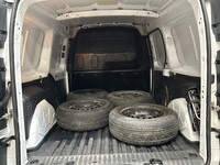 Nissan NV250 vaihtoauto