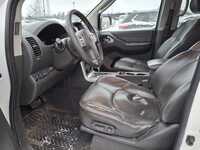 Nissan Navara vaihtoauto