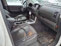 Nissan Navara vaihtoauto