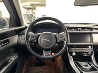 Jaguar XF vaihtoauto