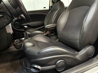 Mini Hatchback vaihtoauto