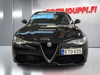 Alfa Romeo Giulia vaihtoauto
