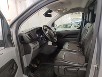 Opel Vivaro vaihtoauto