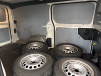 Opel Vivaro vaihtoauto