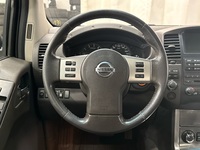 Nissan Navara vaihtoauto