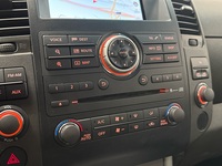 Nissan Navara vaihtoauto