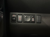 Nissan Navara vaihtoauto